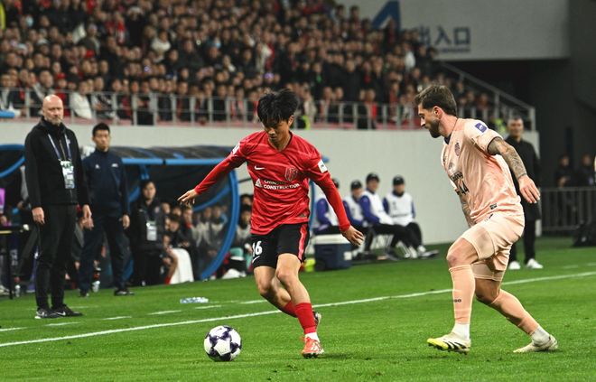 开云-包含这也行？布莱顿集结日刷新队史纪录新疆广汇围绕亚冠伤情更新，罗马门线救险备战中超的词条