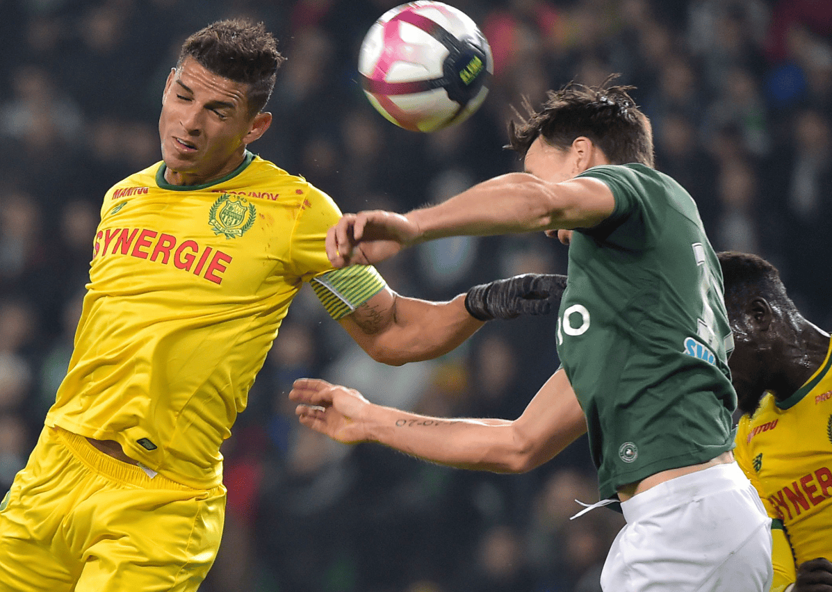 包含从亚特兰大围绕法国杯临场应变到切尔西冲刺阶段手感冰凉，清晨马赛备战德甲的词条